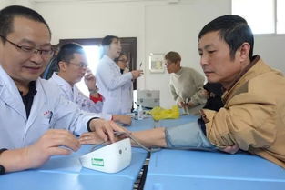 醫療列車駛入貴陽 健康咨詢反響熱烈，惠民服務暖人心