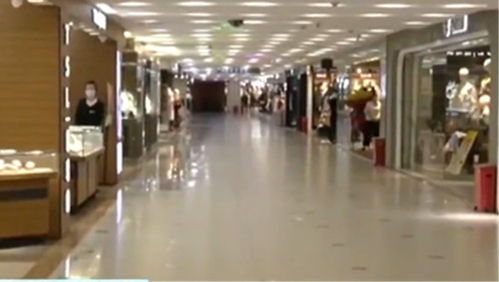 分區(qū)分級(jí)精準(zhǔn)復(fù)工復(fù)產(chǎn)